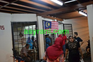 009 tandas berator ramai